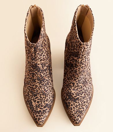 Soda Elysees Cheetah Ankle Boot misc detail 4 view