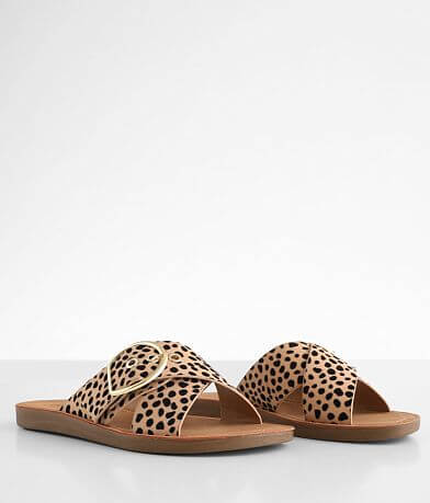 Soda Graphic Cheetah Sandal MISC_DETAIL_1