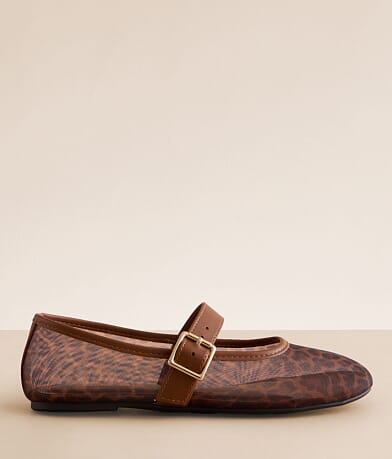 Soda Jumbo Leopard Mesh Shoe front view