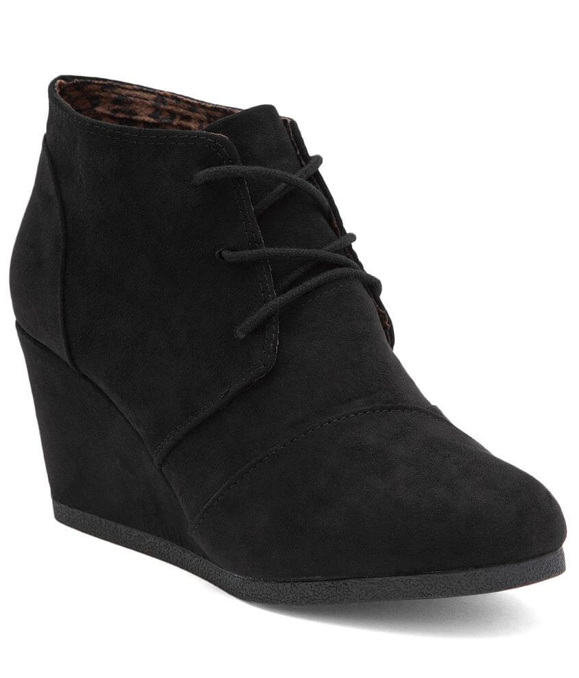 Cityclassified Lace-Up Wedge Shoe front view