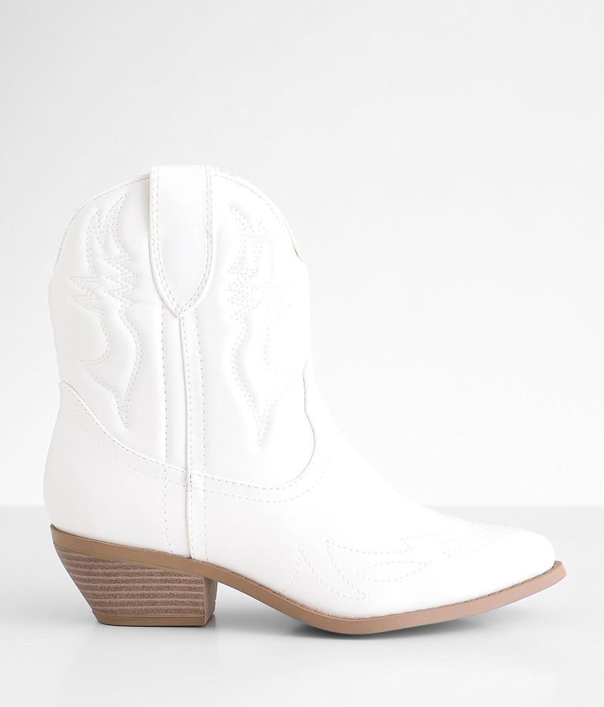 Soda Rigging Western Boot - Women's Shoes in White | Buckle