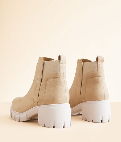 Soda Ritah Lug Chelsea Ankle Boot misc detail 2 view