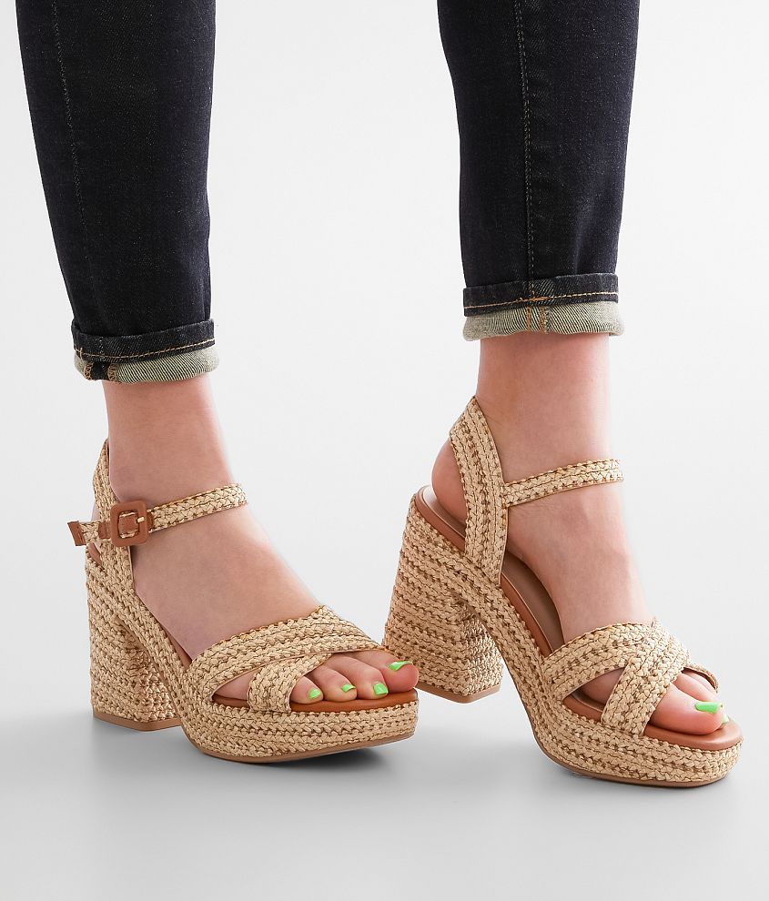 Yara Raffia Sandal