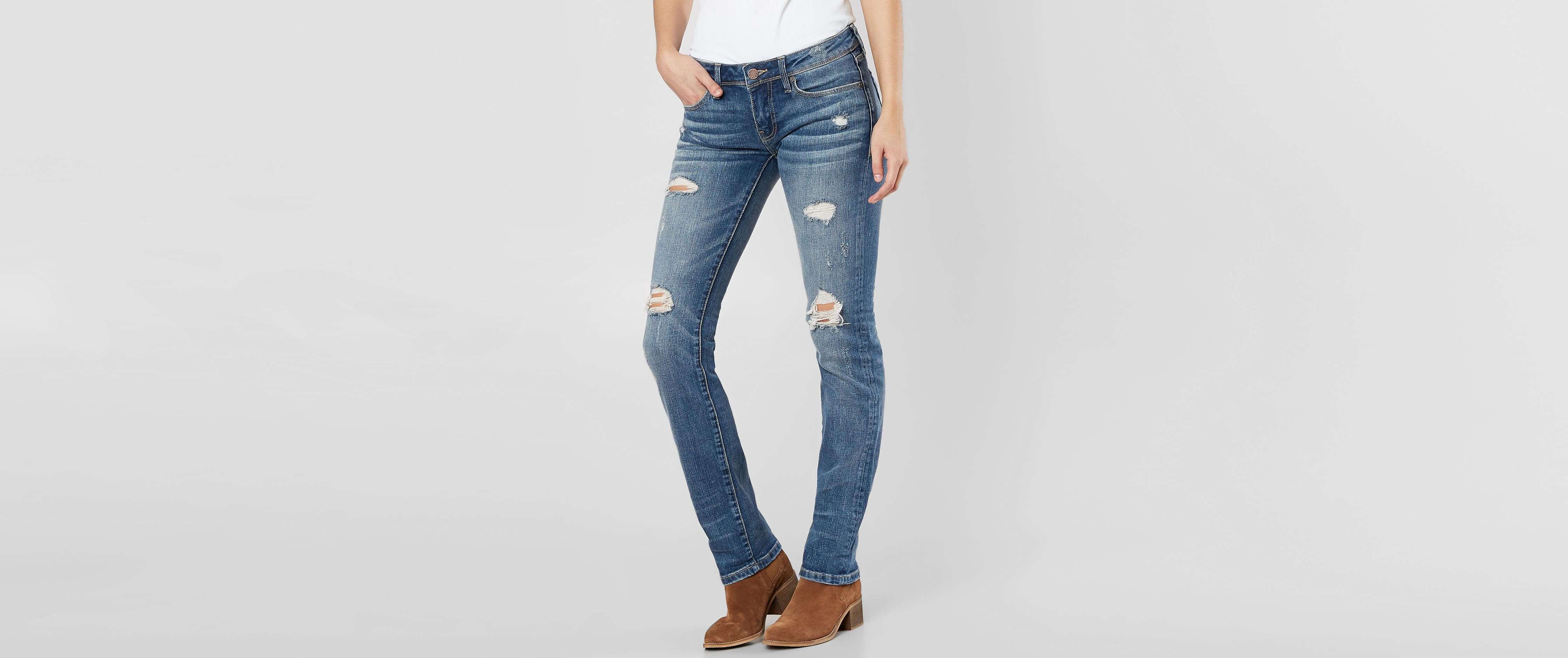 Buckle Black Fit No. 53 Straight Stretch Jean Women's Jeans in Capri