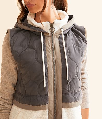 BKE Quilted Sherpa Hooded Vest MISC_DETAIL_1