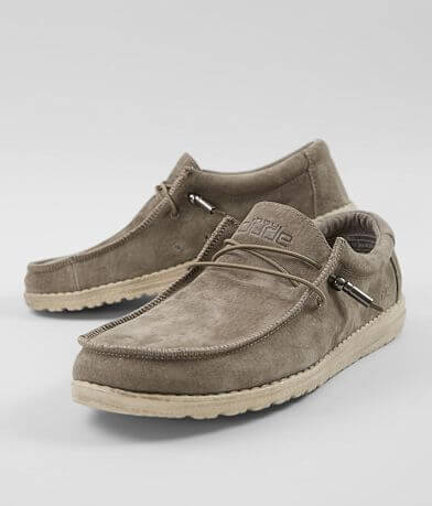 stores with hey dude shoes