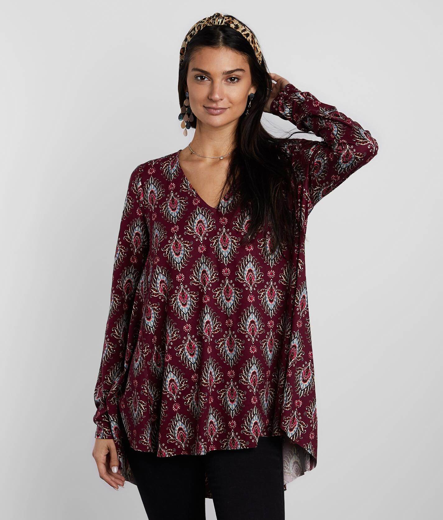 womens flowy top