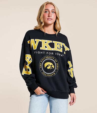 Gameday SOCIAL® Iowa Hawkeyes® Pullover front view