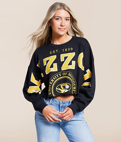 Gameday SOCIAL® Mizzou® Cropped Pullover front view