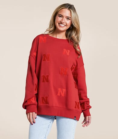 Gameday SOCIAL® Nebraska® Huskers® Pullover front view
