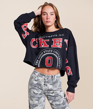Gameday SOCIAL® Ohio State Buckeyes® Pullover front view