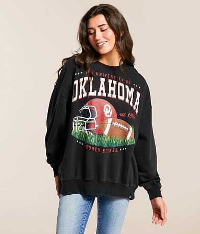 Gameday SOCIAL® Oklahoma Sooners® Pullover front view