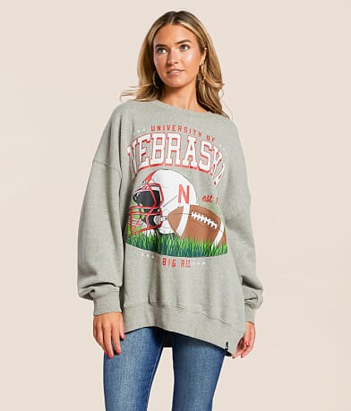Gameday SOCIAL® Nebraska® Huskers® Pullover front view