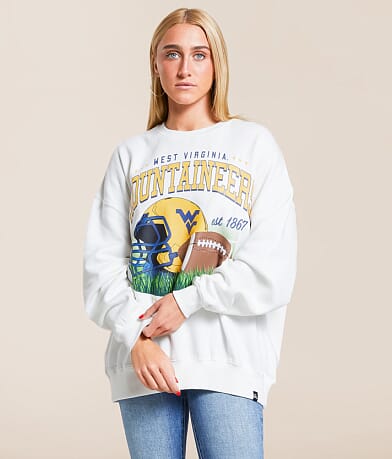 Gameday SOCIAL® WV® Mountaineers® Pullover front view