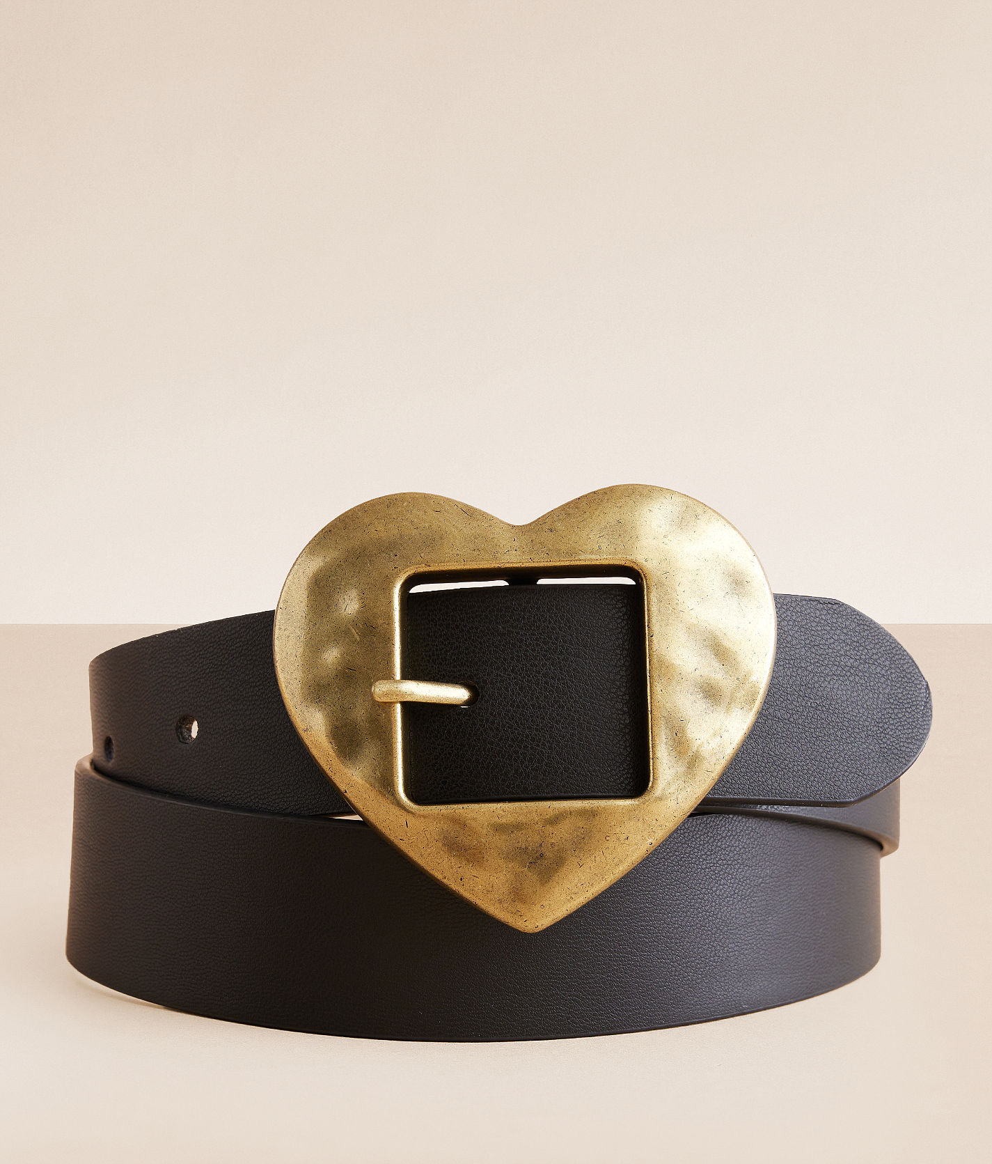 é Heart buckle belt、tシャツ（黒） b002beeb15eb78c11085bc6c68cf26
