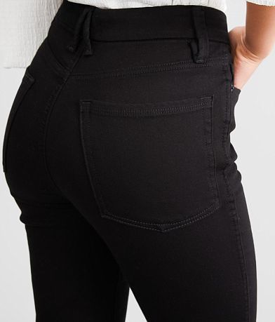 GOOD AMERICAN Good Curve High Rise Straight Stretch Jean back pocket view