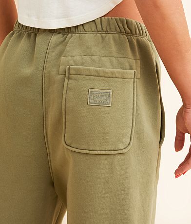 Champion&#174; Vintage Reverse Weave Jogger back pocket view