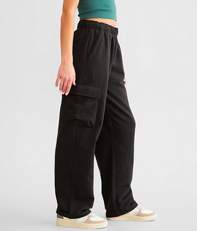 Champion&#174; Classic Cargo Sweatpant full right side view