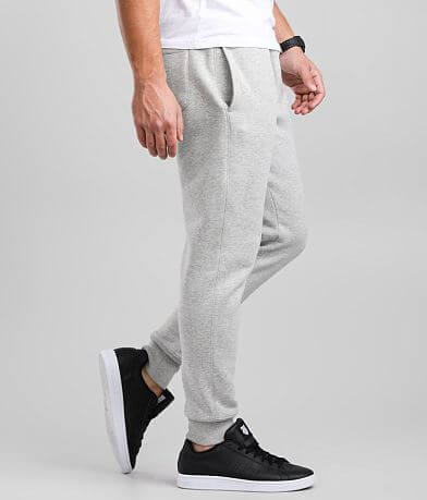 Champion&#174; Reverse Weave Jogger Sweatpant FULL_RIGHT_SIDE