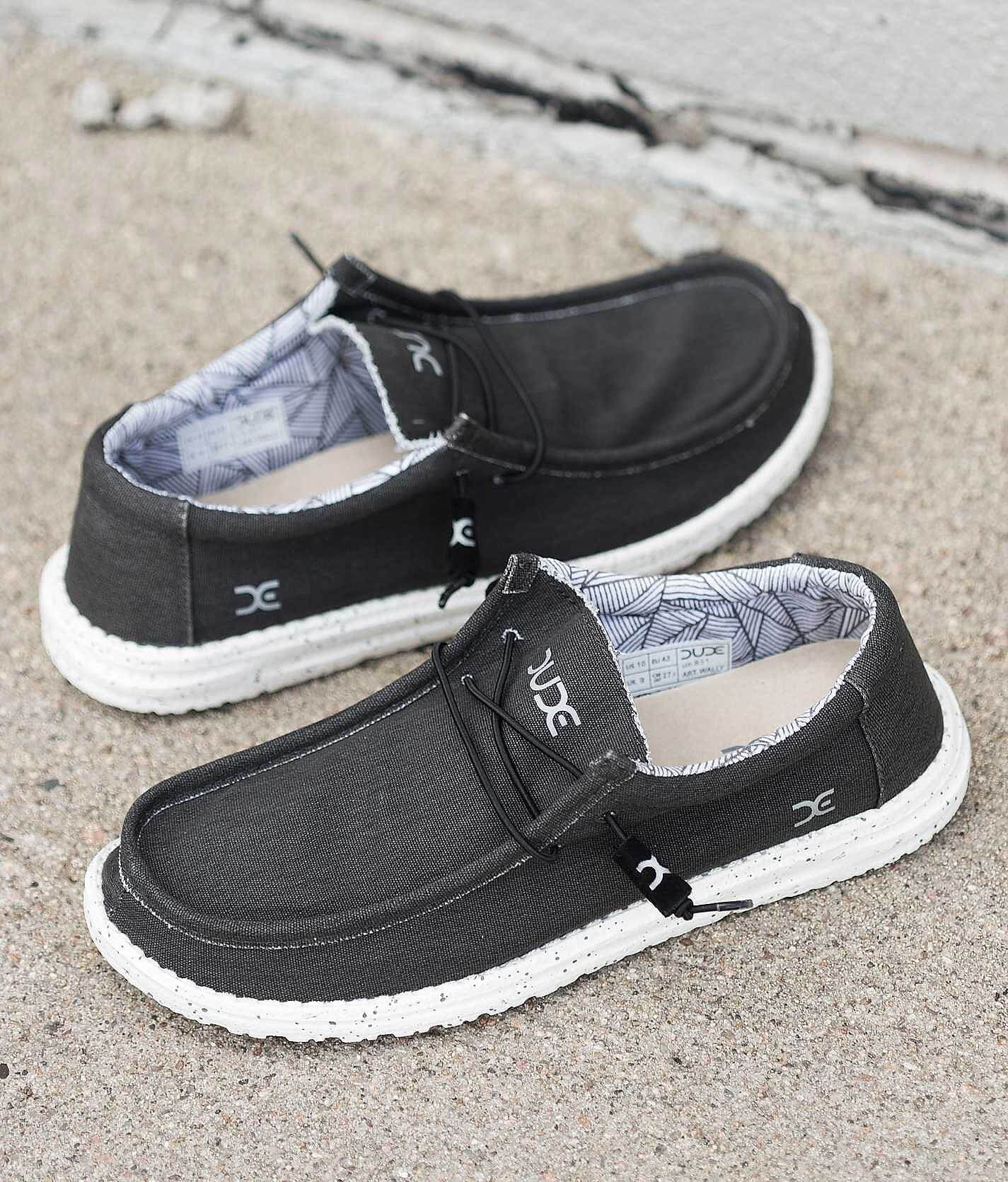 Hey Dude Wally Stretch Canvas 11M Black/White EUC Hey Dude Wally Mid High Black and White Canvas main image 2
