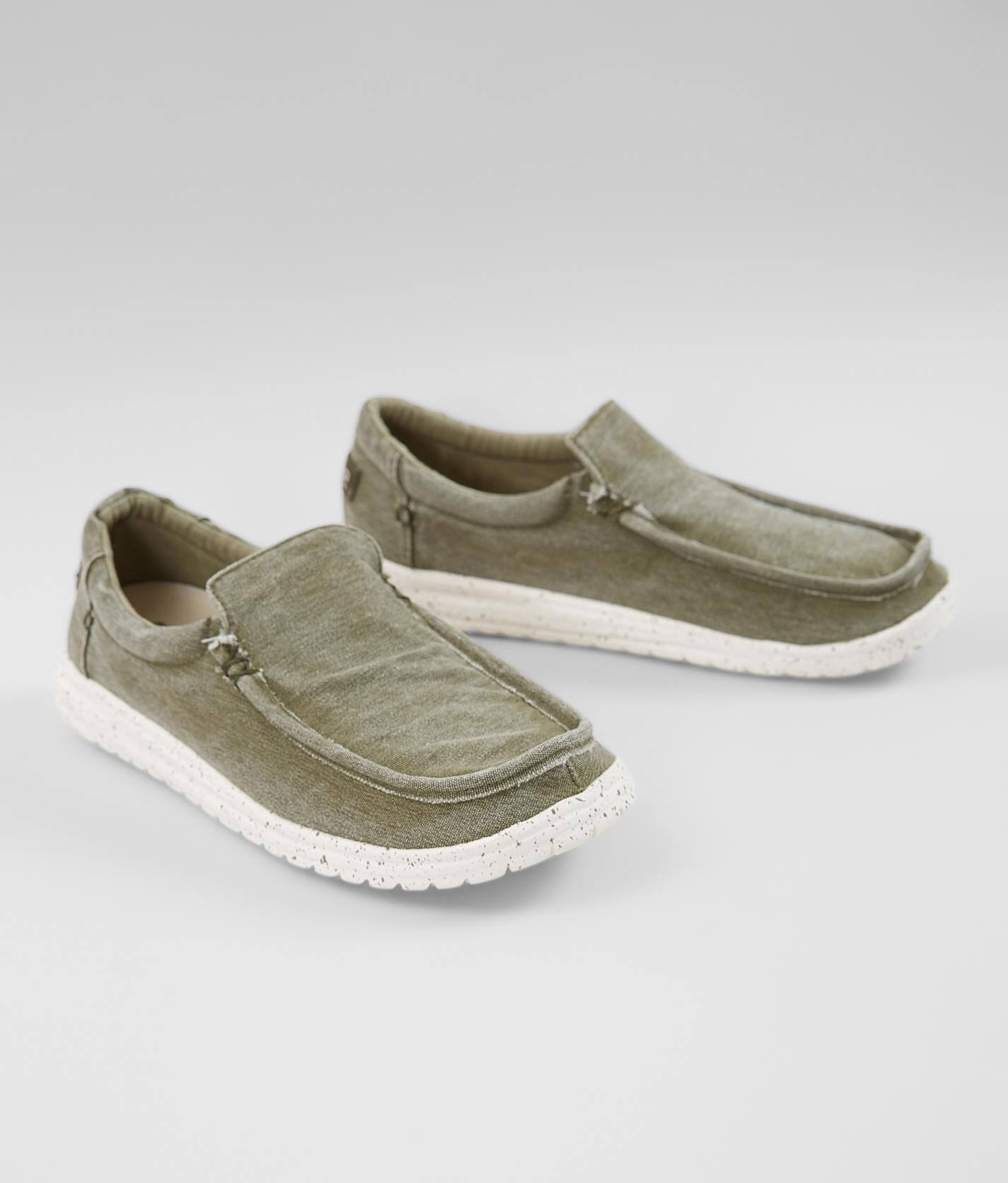hey dude tennis shoes