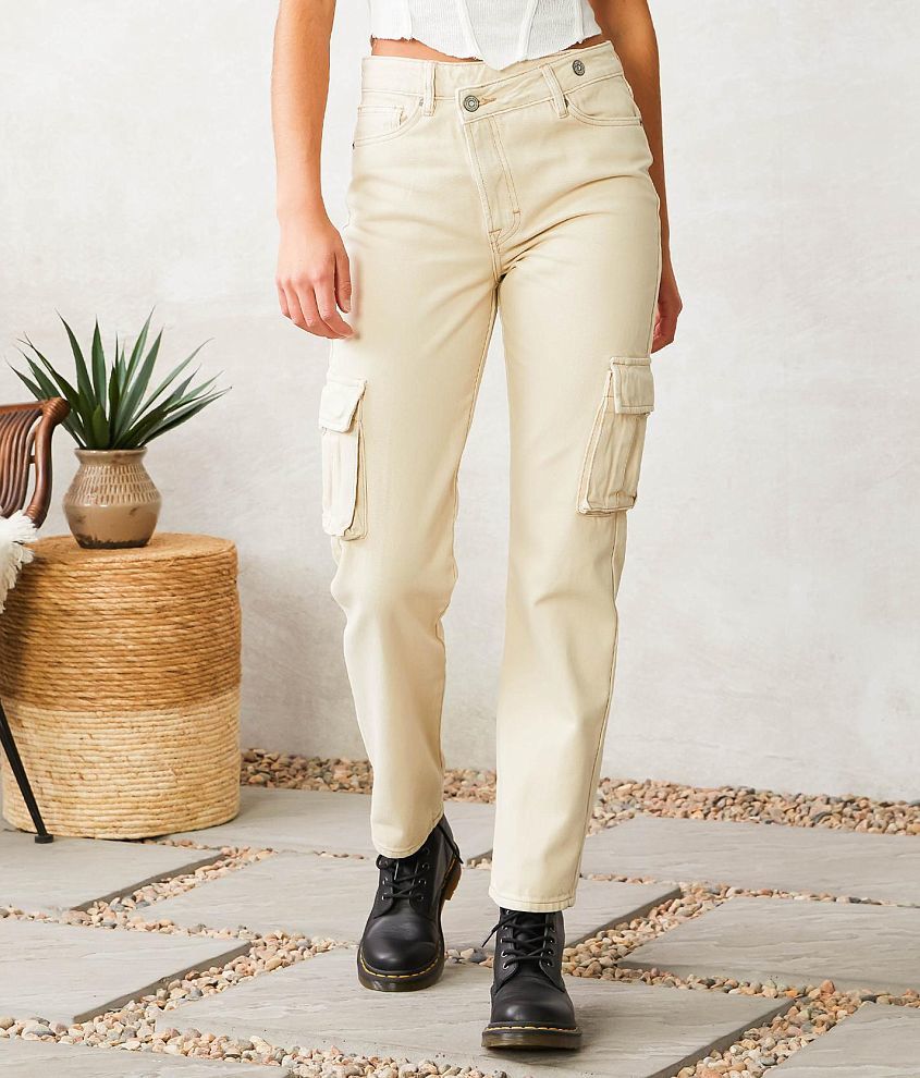HIDDEN Tracey Cropped Straight Cargo Pant front view