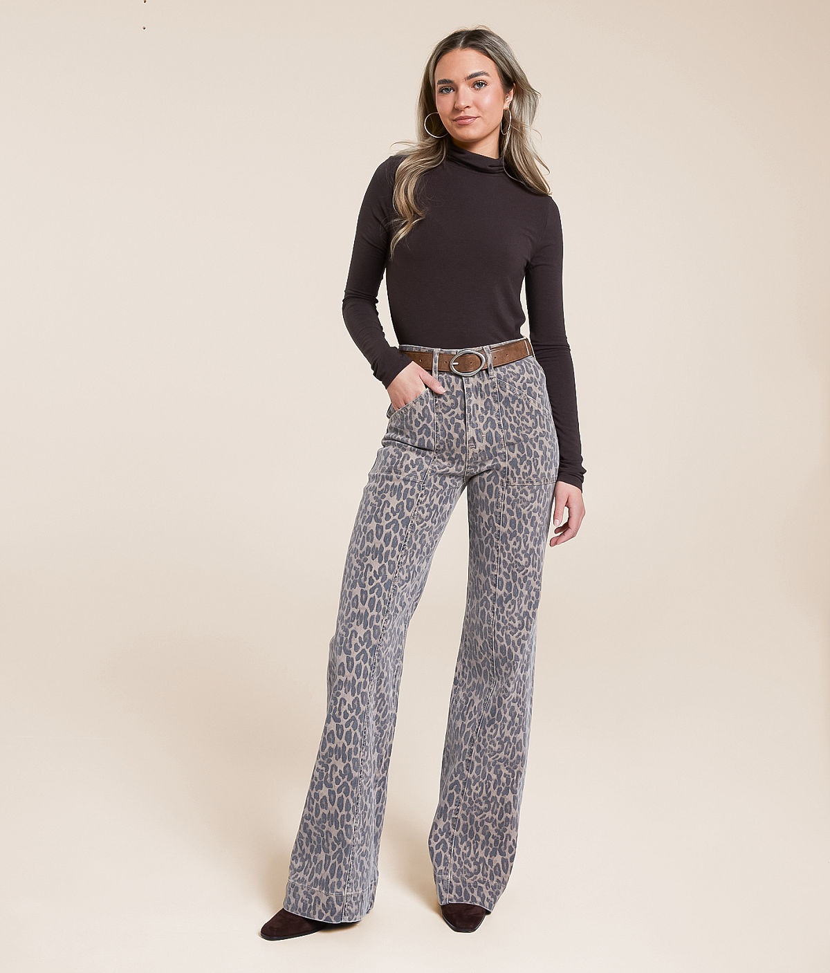 HIDDEN Happi Cheetah Flare Stretch Jean by Buckle