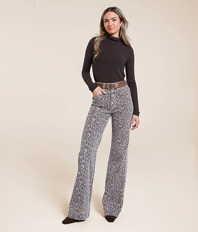HIDDEN Happi Cheetah Flare Stretch Jean front view