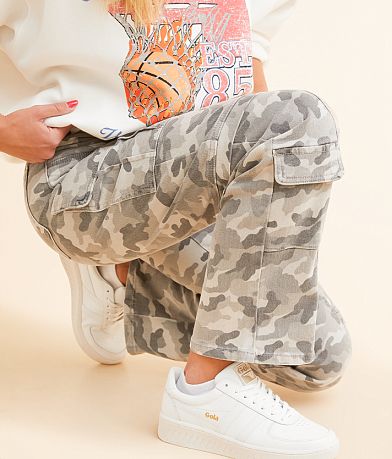 HIDDEN Ella Camo Classic Straight Cargo Pant MISC_DETAIL_2