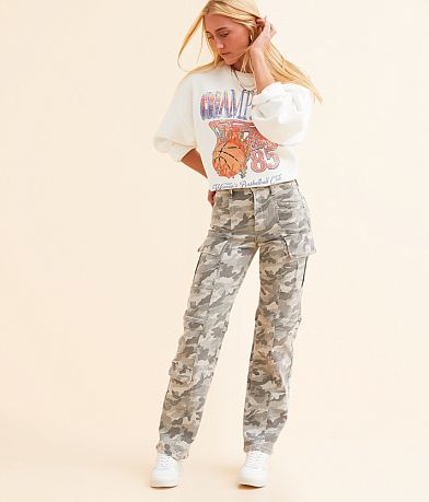 HIDDEN Ella Camo Classic Straight Cargo Pant MISC_DETAIL_3
