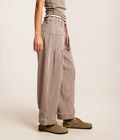 Sloane Striped Balloon Stretch Jean thumbnail 3