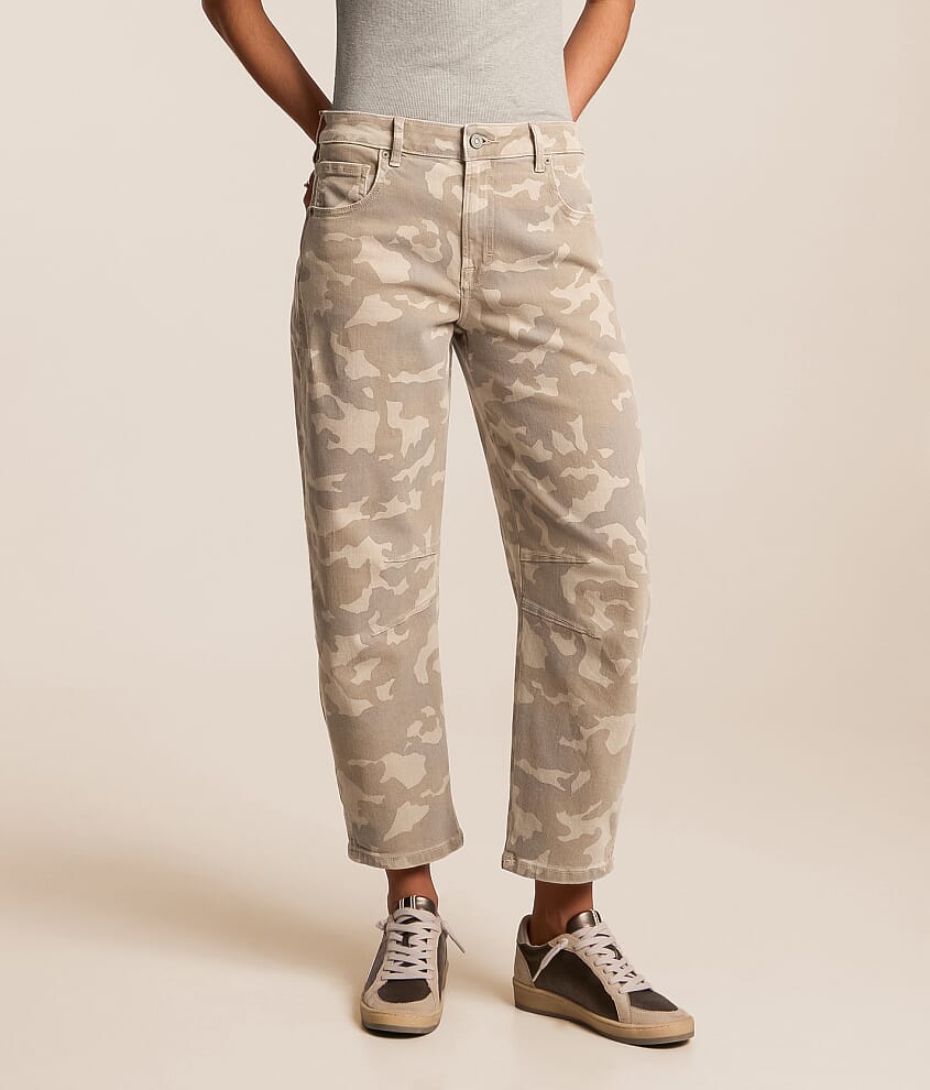Sammie Camo Cropped Barrel Stretch Jean