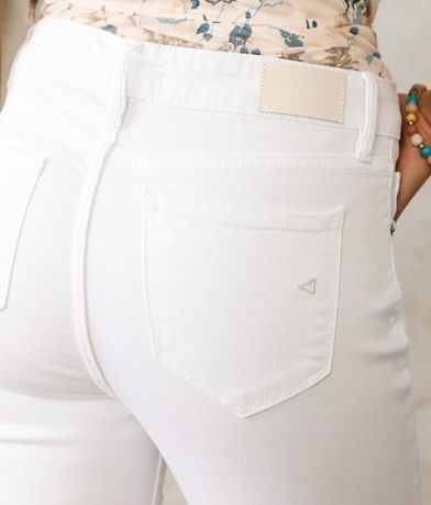 HIDDEN Happi Cropped Flare Stretch Jean BACK_POCKET
