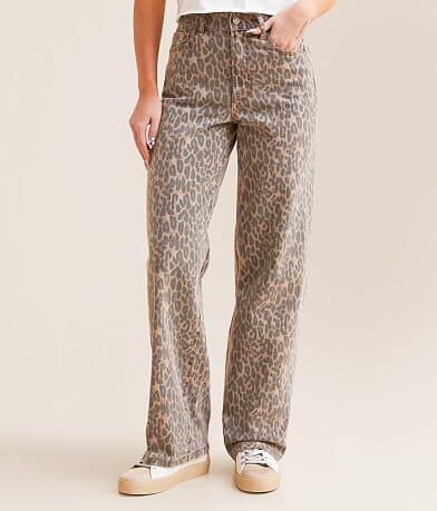 HIDDEN Logan Cheetah Dad Stretch Jean front view