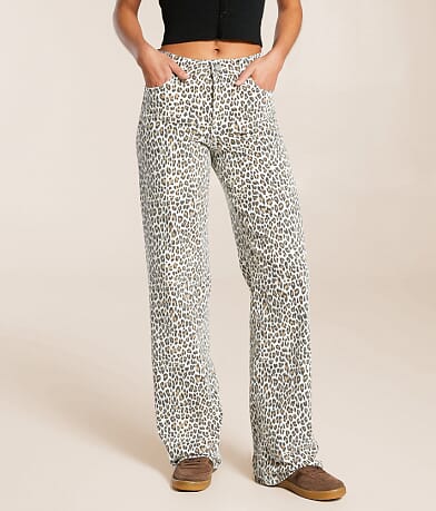 HIDDEN Logan Cheetah Dad Stretch Jean front view