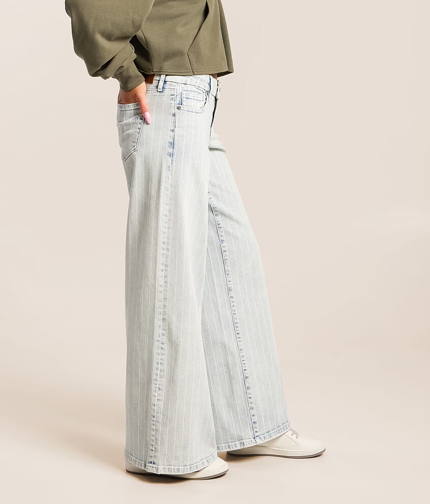 Tatum Striped Ultra Wide Leg Stretch Jean