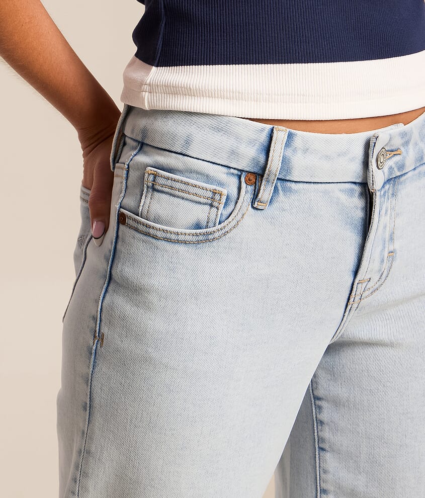 Blake Cropped Wide Leg Stretch Jean thumbnail 6