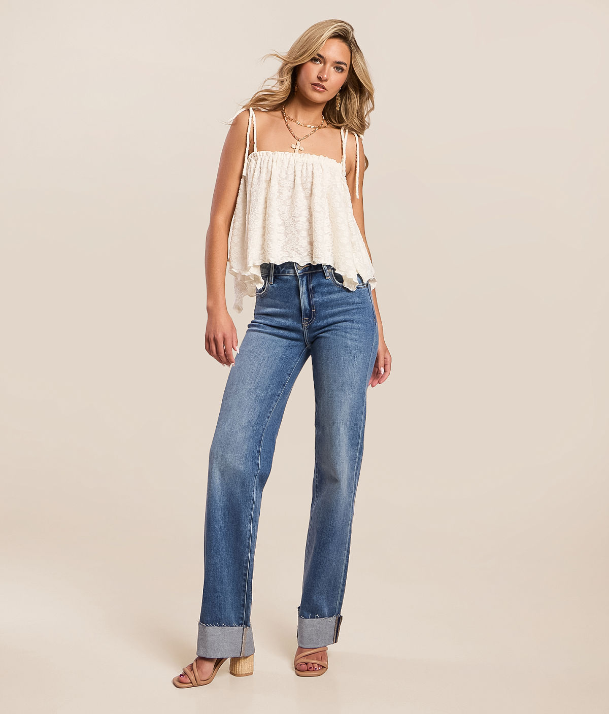 HIDDEN Sloane Classic Straight Stretch Jean — Refugio by Buckle