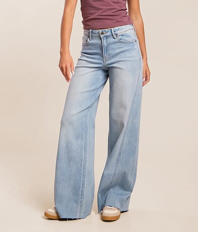 Sloane Ultra Wide Leg Stretch Jean thumbnail 2