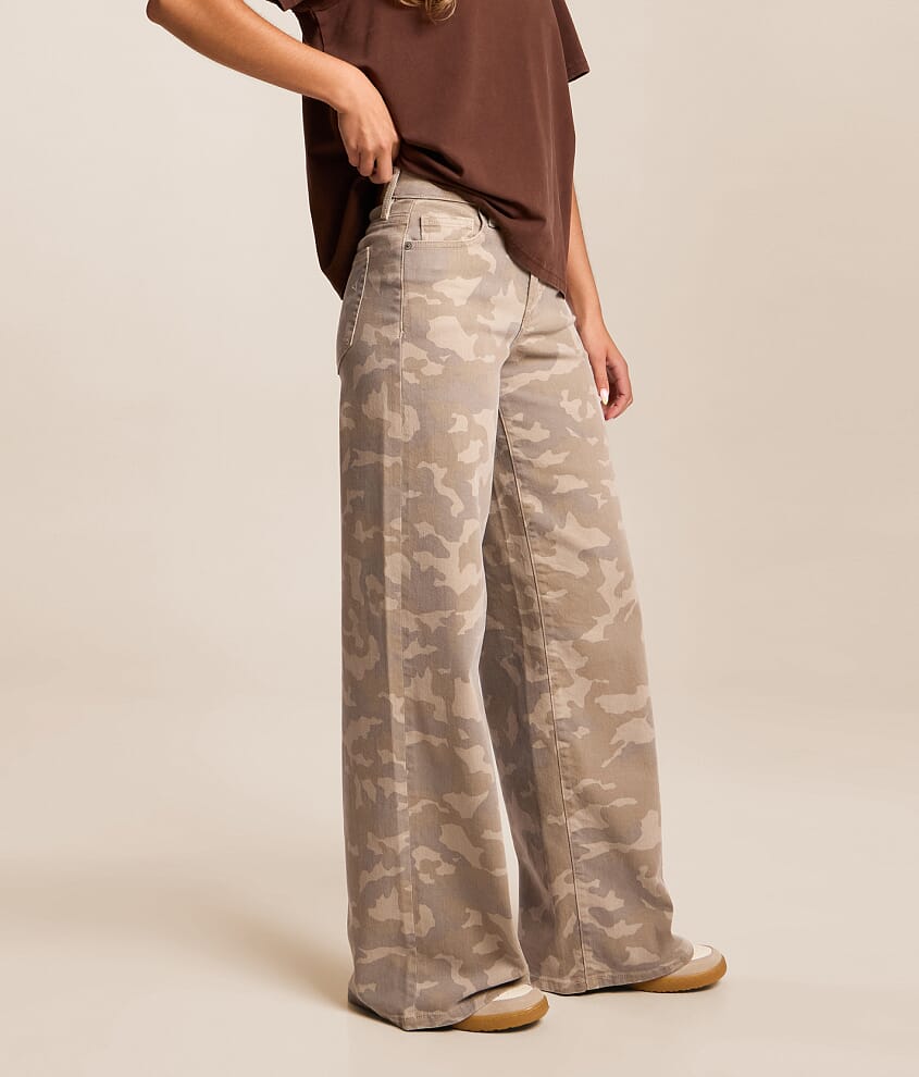 Sloane Ultra Wide Leg Camo Stretch Jean