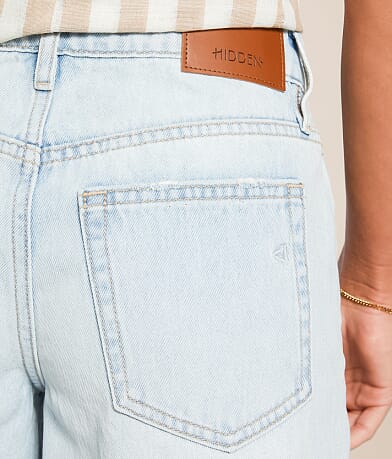 HIDDEN Ava A-Line Short BACK_POCKET