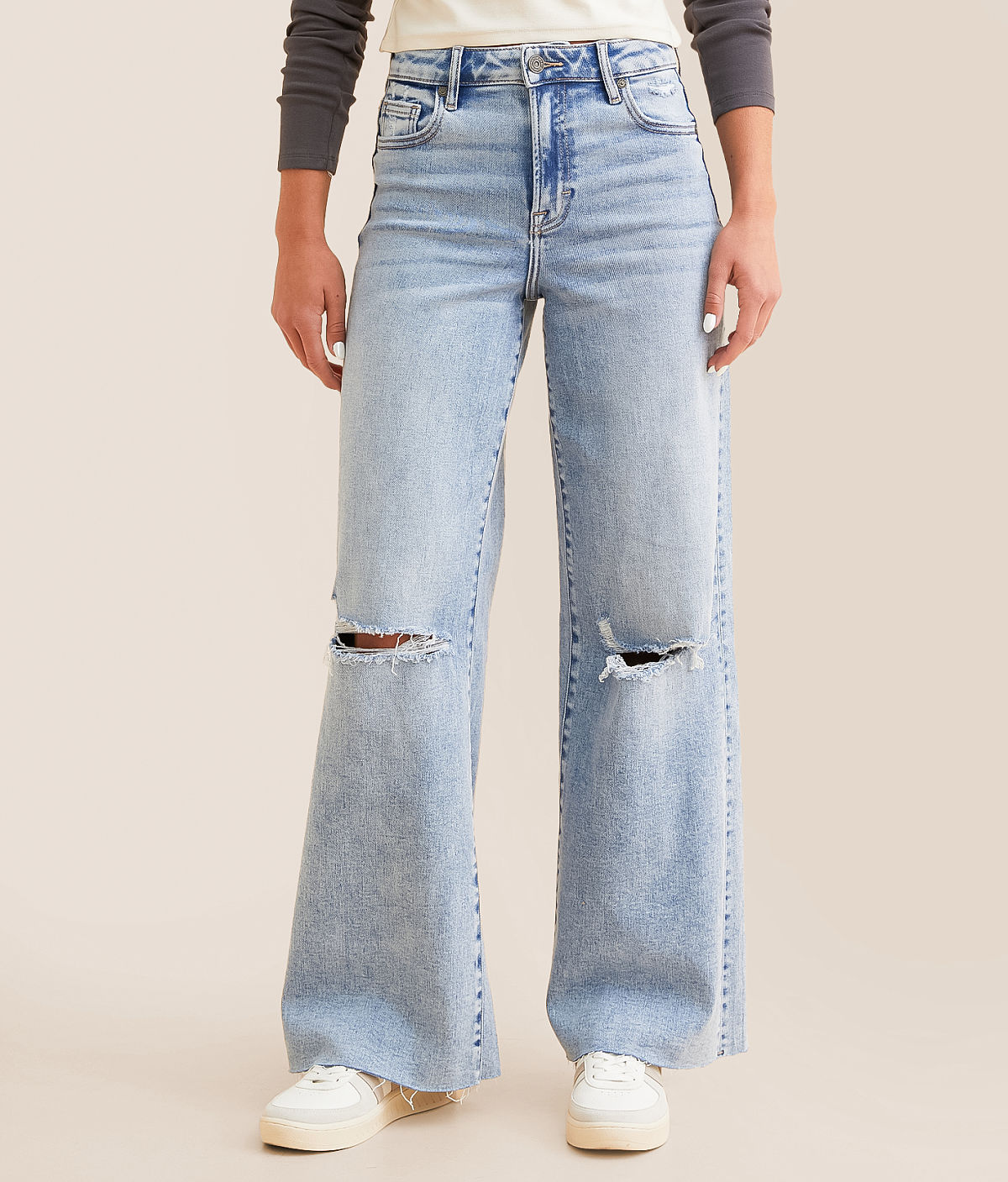 HIDDEN Nori Wide Leg Stretch Jean — Light by Buckle