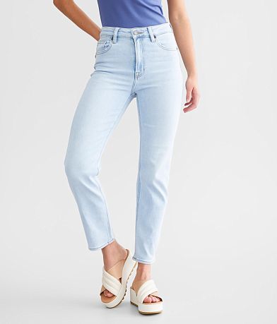 Mom Jeans: Ripped, High-Waisted Jeans