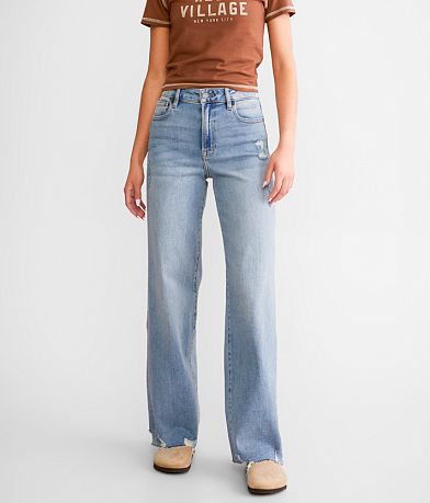 HIDDEN Logan Dad Jean FULL_LEFT_SIDE