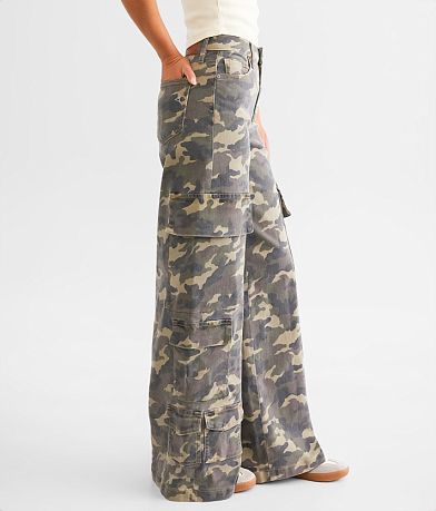 HIDDEN Nori Camo Wide Leg Cargo Stretch Jean full right side view
