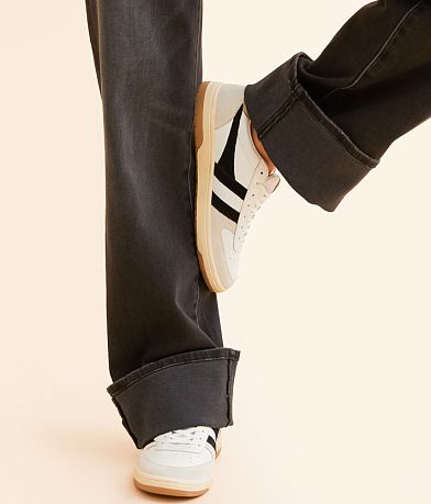 HIDDEN Logan Dad Stretch Cuffed Jean misc detail 2 view