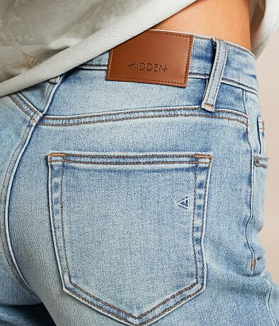 HIDDEN Logan Dad Cuffed Jean back pocket view