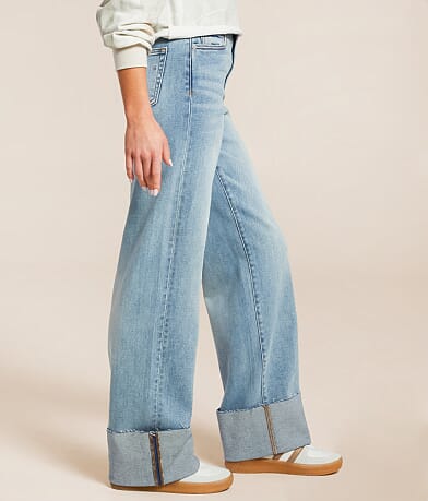 HIDDEN Logan Dad Cuffed Jean full left side view