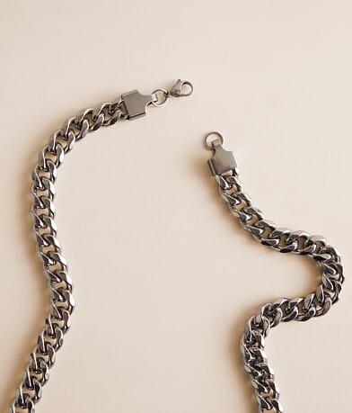 Statement Curb Chain 24" Necklace thumbnail 2