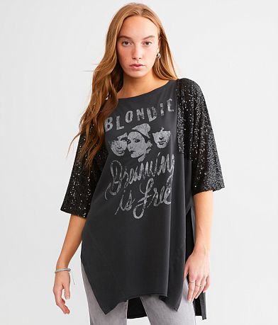 Goodie Two Sleeves Blondie Dreaming Is Free Band T-Shirt front view